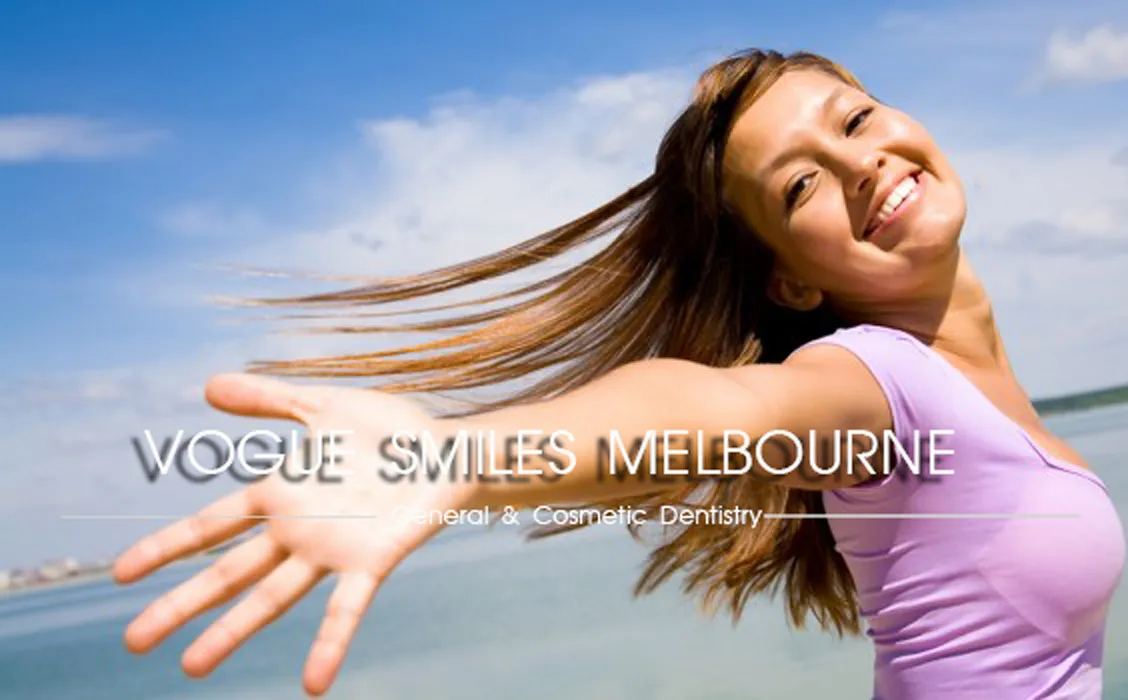 Beautiful smile treatment - Composite vs Porcelain Veneers